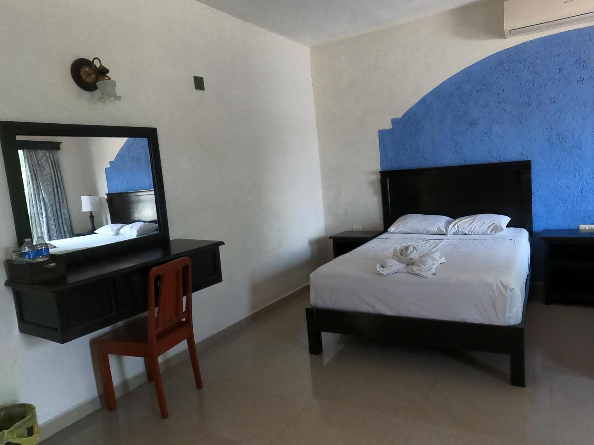 Hotel Quinta Marciala Mx Valladolid  Exteriör bild