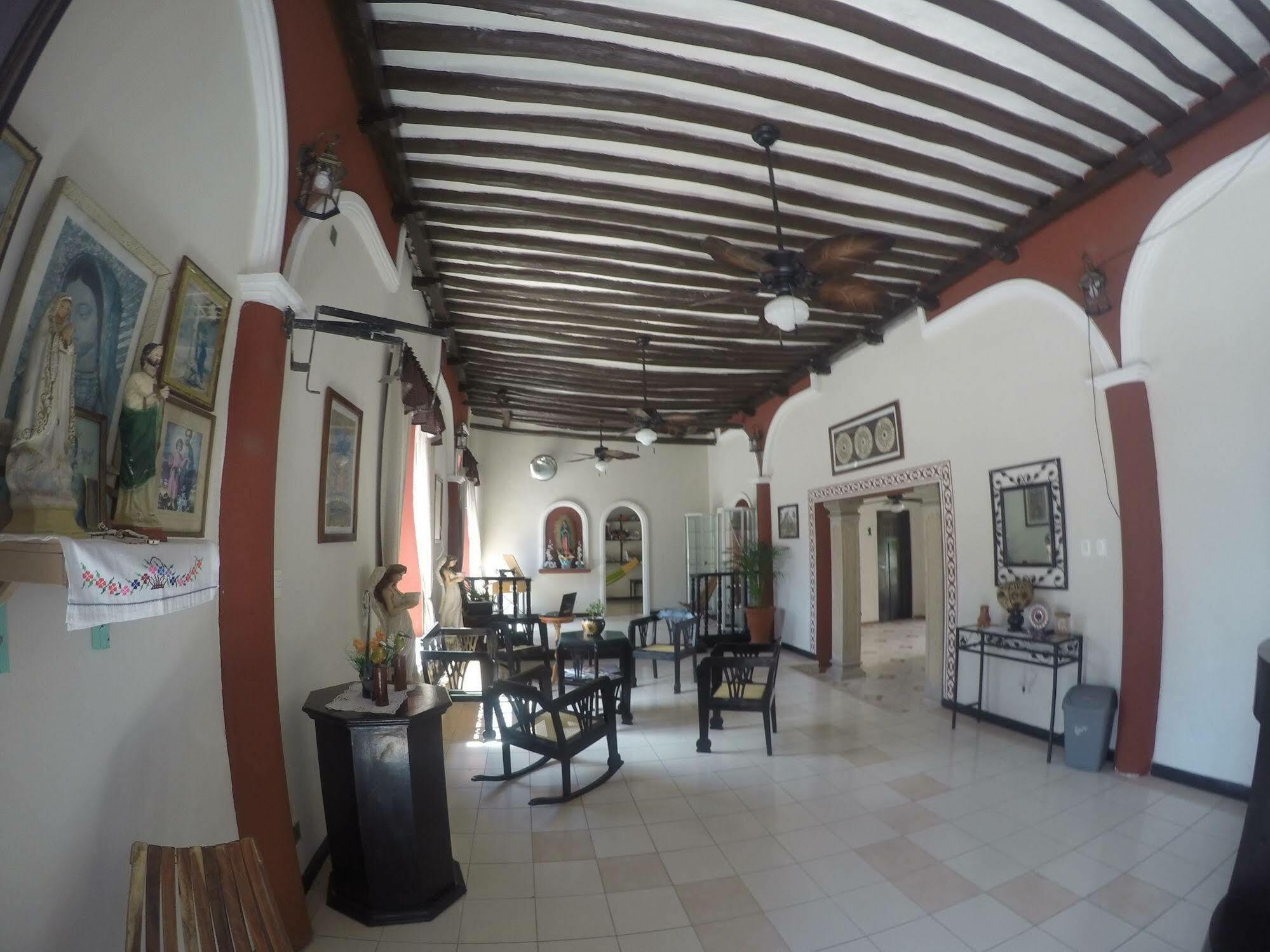 Hotel Quinta Marciala Mx Valladolid  Exteriör bild